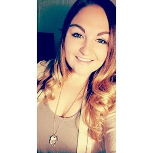 Meet your Posher, Rose